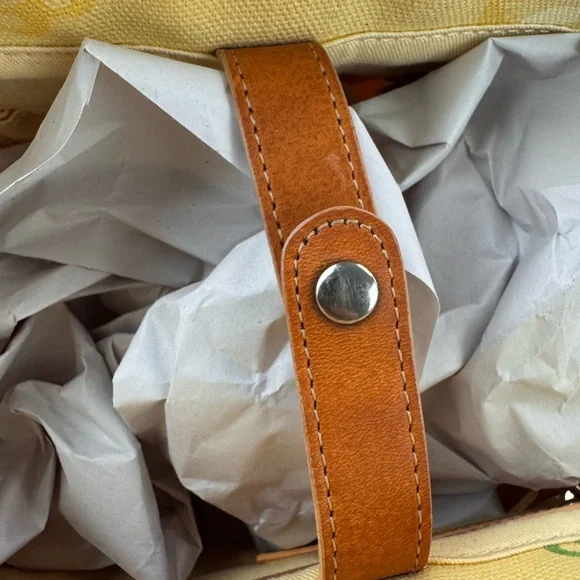 J.Jill Floral Canvas Bucket Tote Bag with Tan Handles - Picture 10 of 16